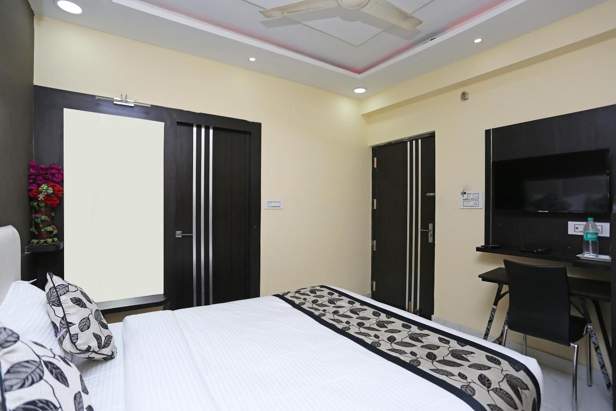Hotel O Laxmi Privilege Inn グワーリヤル エクステリア 写真